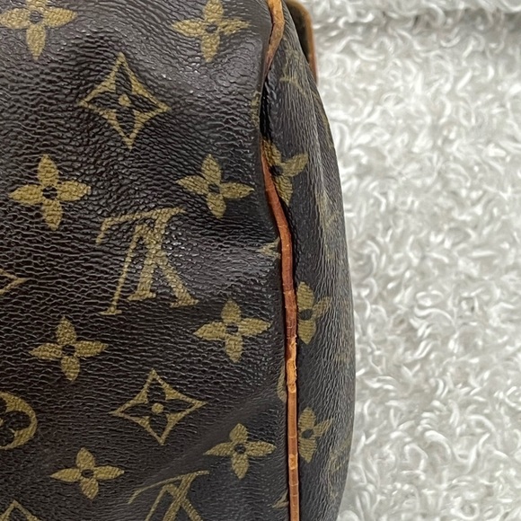 Louis Vuitton Monogram Speedy 30 - Picture 10 of 16